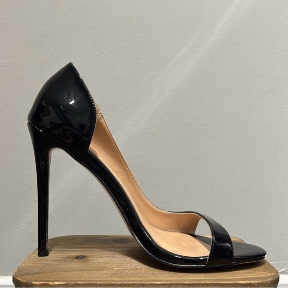 Shoes - Elegant Black High Heel Shoes